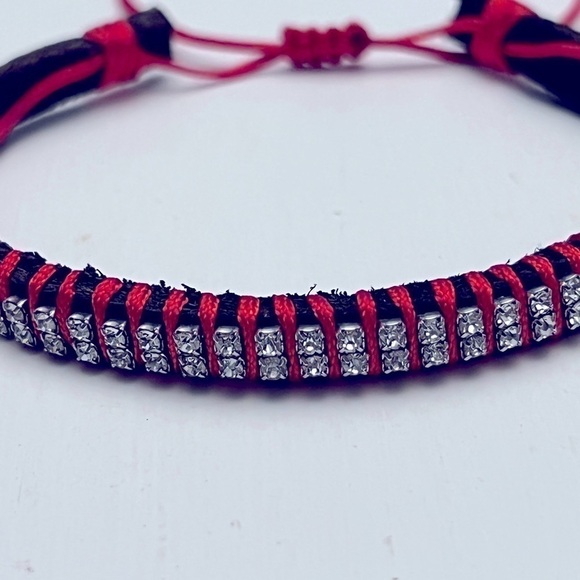 Rhinestone Leather Macrame Red Bracelet - Picture 5 of 6